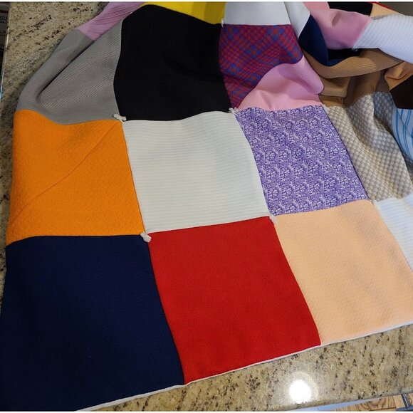 Vtg 1970s HANDMADE QUILT app 69"x77" Twin? Boho Hippie Textured Bright Squares - Picture 4 of 12